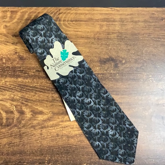 Nature Conservatory Tie Syrian Bear NWT - Picture 1 of 7